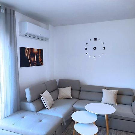 Sabi Apartment Golem Qerret Zewnętrze zdjęcie