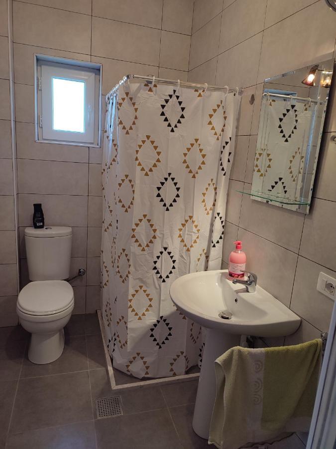Sabi Apartment Golem Qerret Zewnętrze zdjęcie