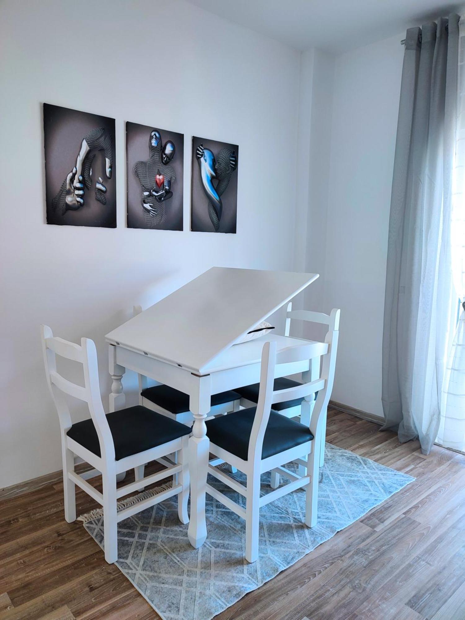 Sabi Apartment Golem Qerret Zewnętrze zdjęcie