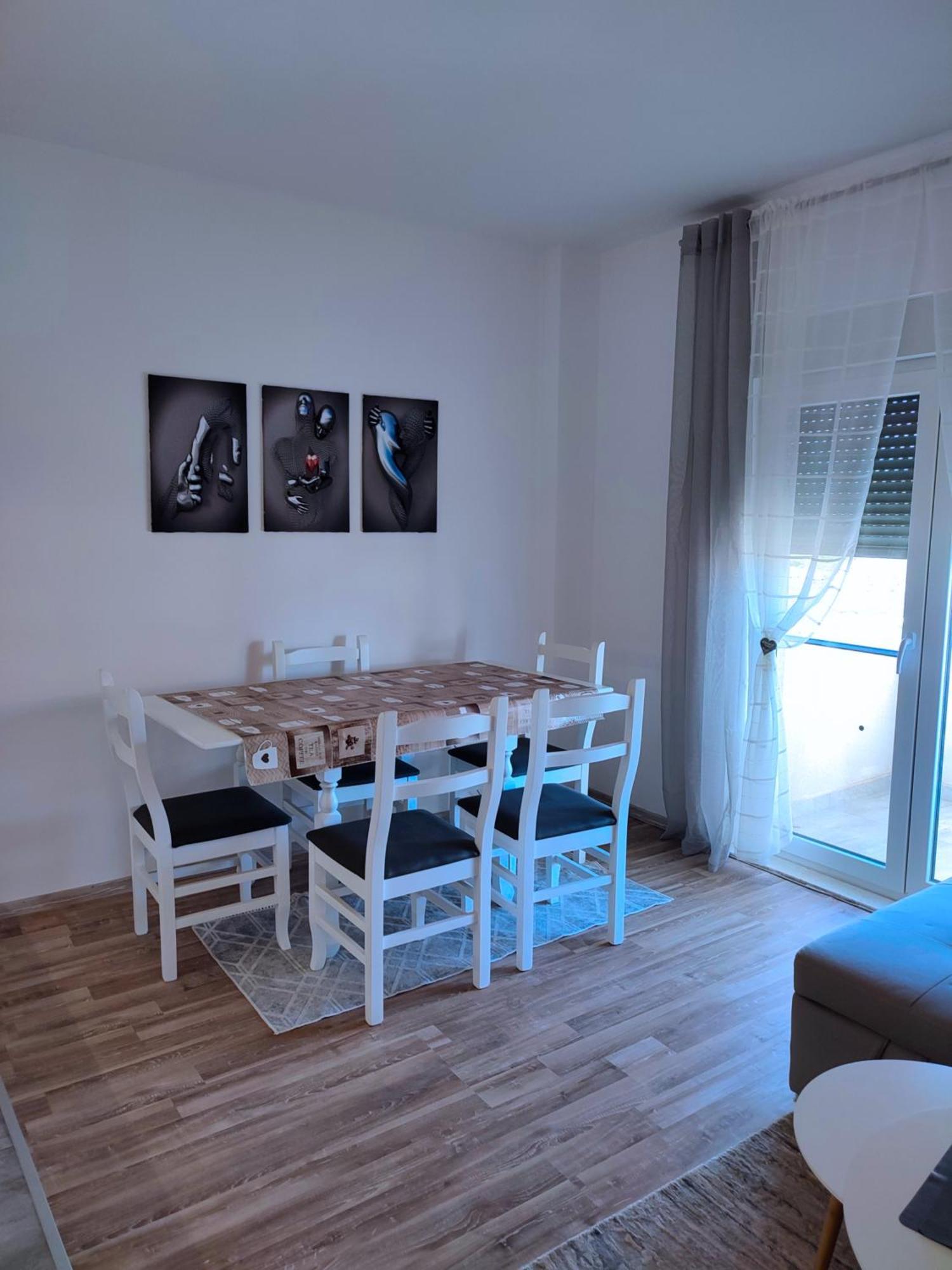 Sabi Apartment Golem Qerret Zewnętrze zdjęcie
